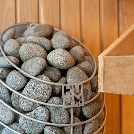 2br 95m2 In Old Town With Free Parking And Sauna! Apartamento