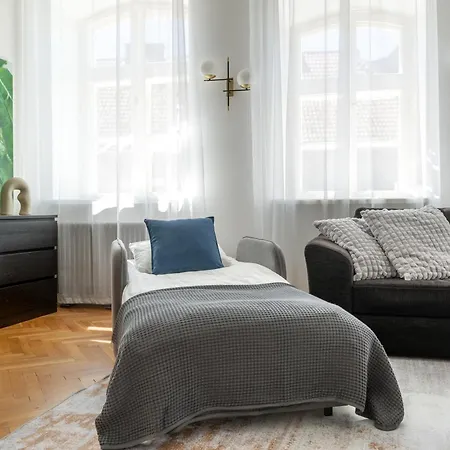 2br 95m2 In Old Town With Free Parking And Sauna! * Tallinn