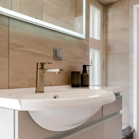 2br 95m2 In Old Town With Free Parking And Sauna!