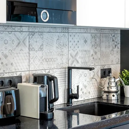 Apartamento 2br 95m2 In Old Town With Free Parking And Sauna! Tallin