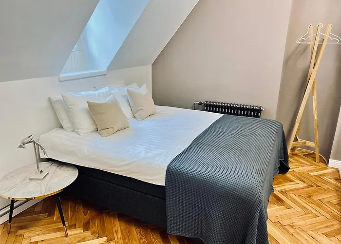 Lägenhet 2br 95m2 In Old Town With Free Parking And Sauna! *