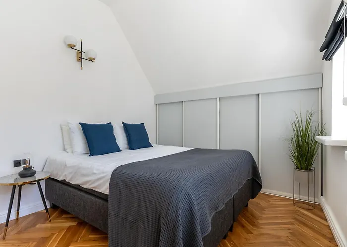 2br 95m2 In Old Town With Free Parking And Sauna! Apartman Tallinn