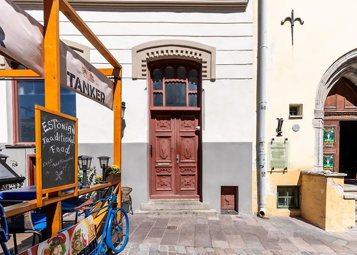 2br 95m2 In Old Town With Free Parking And Sauna! *