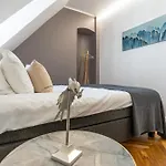 2br 95m2 In Old Town With Free Parking And Sauna! شقة تالين