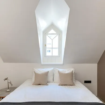 Apartman 2br 95m2 In Old Town With Free Parking And Sauna! Tallinn