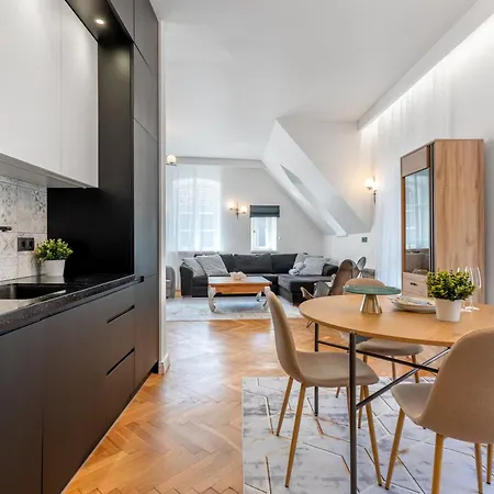 Апартаменты 2br 95m2 In Old Town With Free Parking And Sauna!