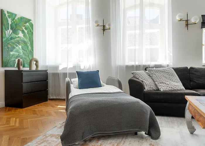 2br 95m2 In Old Town With Free Parking And Sauna! * Tallinn